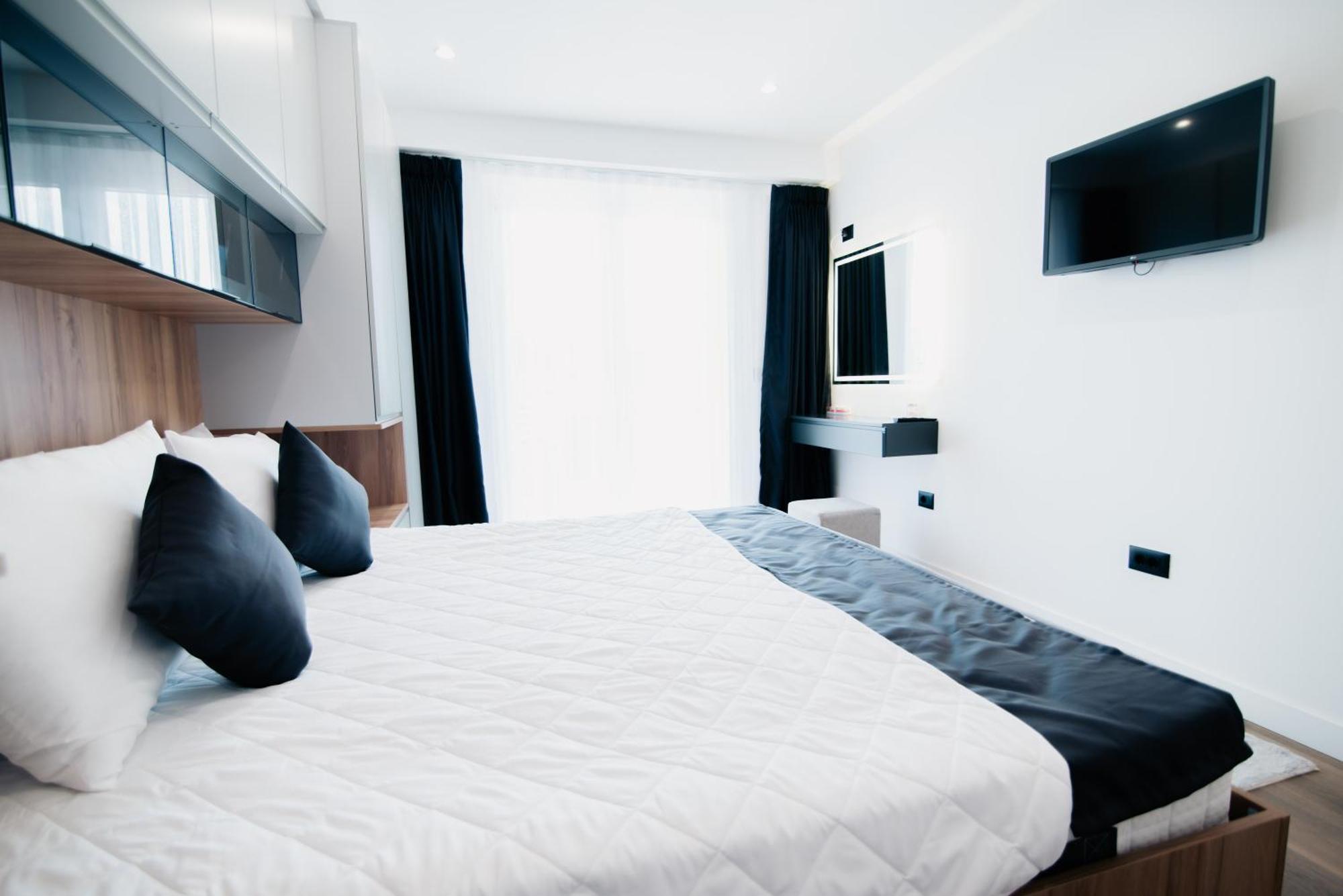 Froa Luxury Apartment Debar Esterno foto